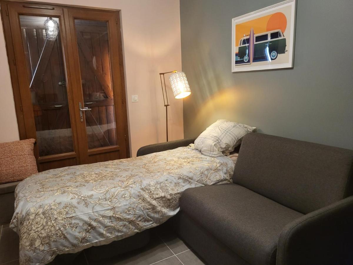 Logement Proche De Bordeaux, Route Des Chateaux Ludon-Médoc Exterior foto